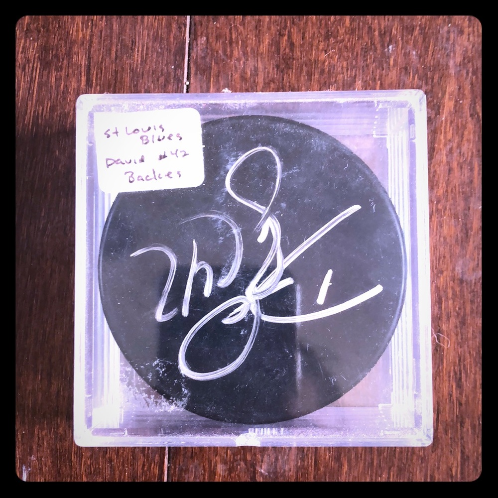STL blues autographed puck